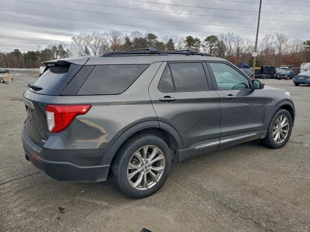 Ford Explorer Xlt Image 3