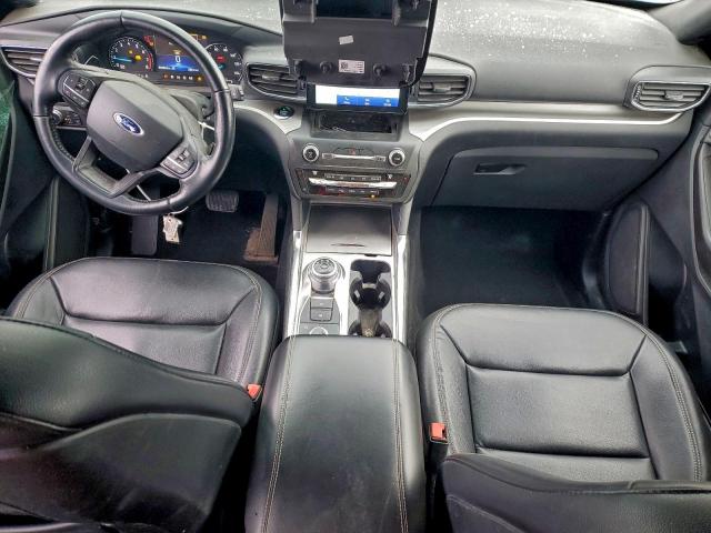 Ford Explorer Xlt Image 9