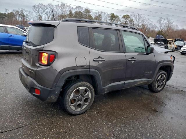Jeep Renegade Sport Image 3