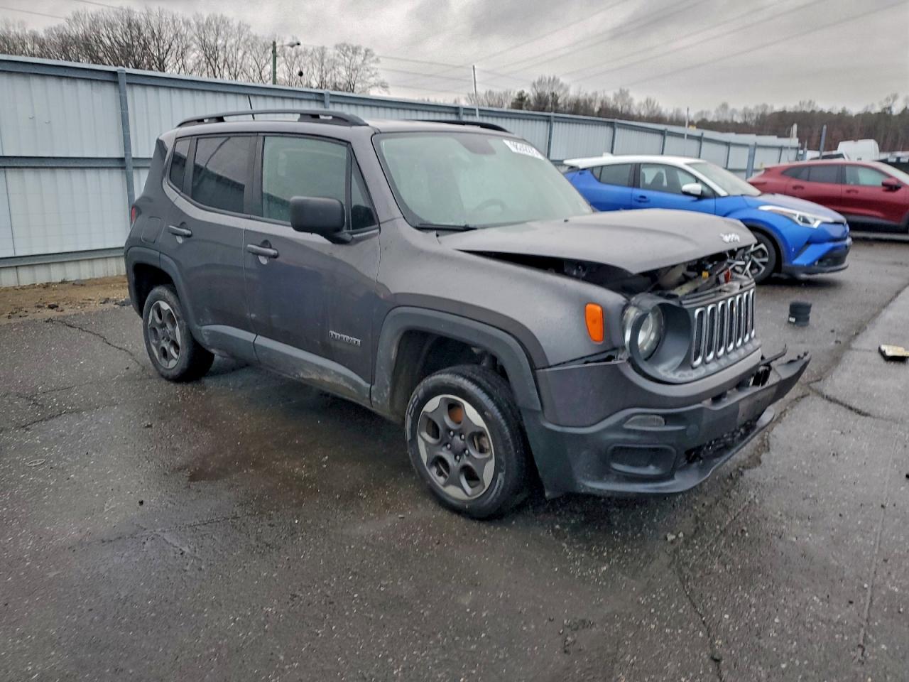 Jeep Renegade Sport Image 8
