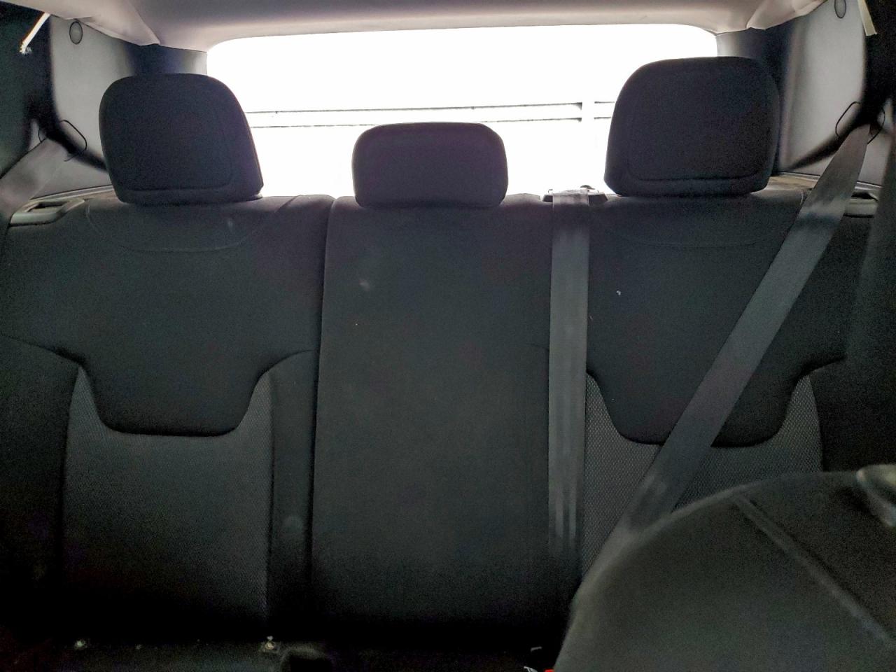 Jeep Renegade Sport Image 9