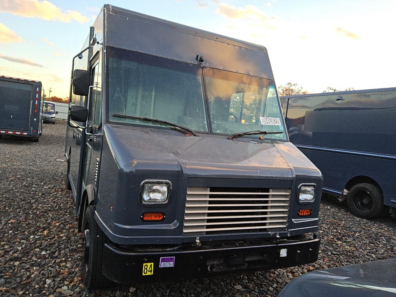 Ford F59 Image 12