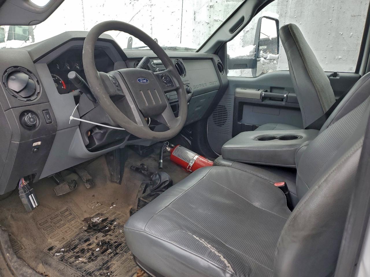 Ford F-650 Super Duty Image 7