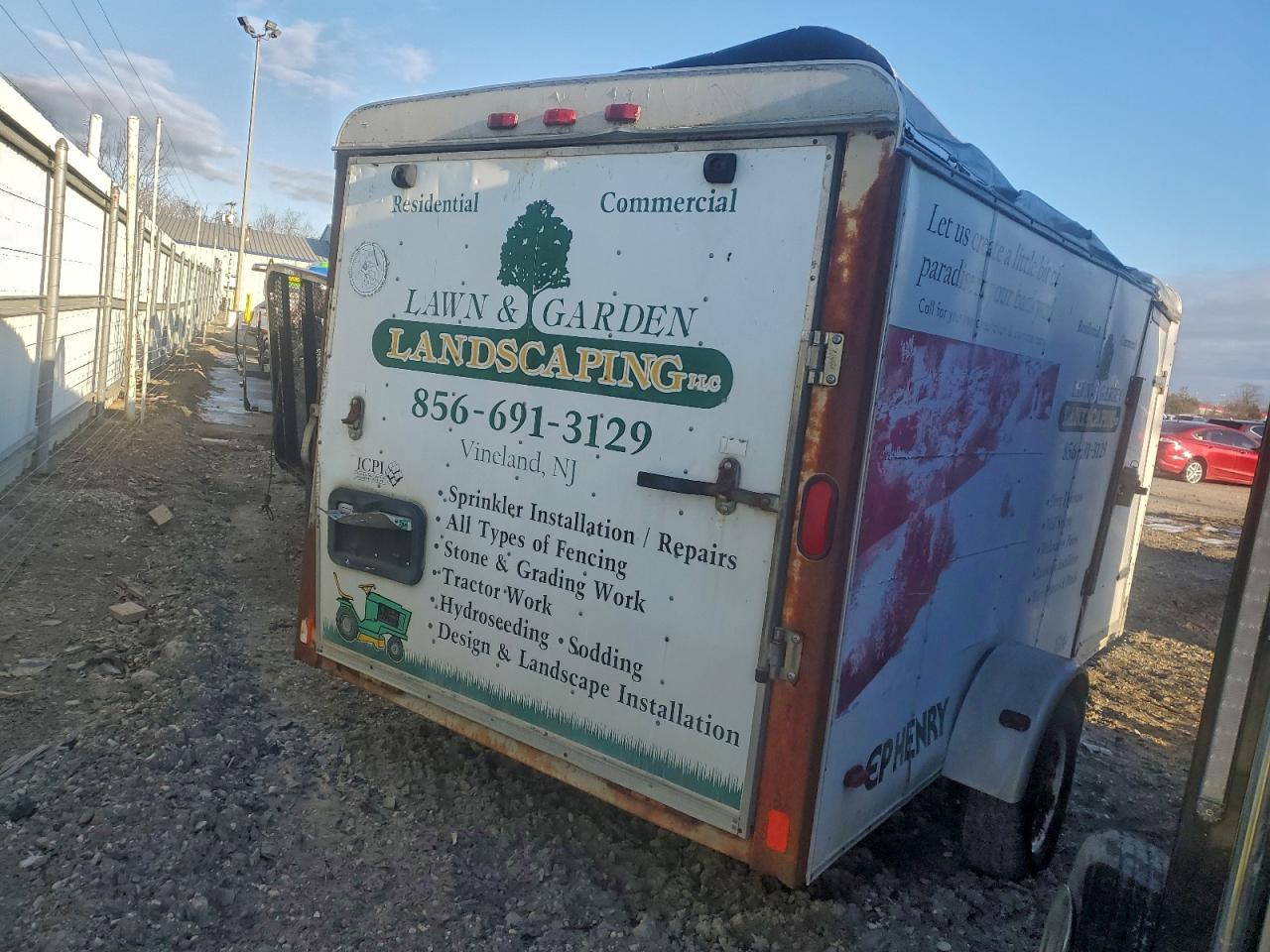 Pace American 12  Cargo Image 2