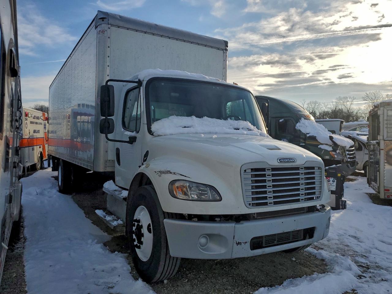 Freightliner M2 106 Medium Duty Image 1