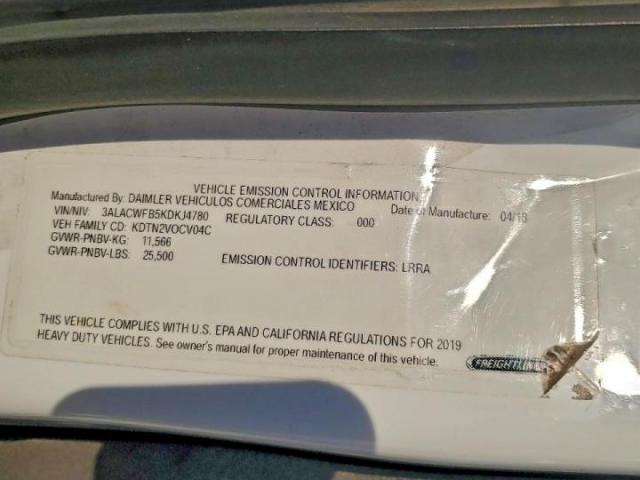 Freightliner M2 106 Medium Duty Image 8