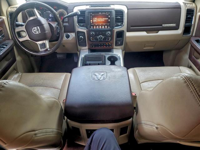 Ram 3500 Laramie Image 5