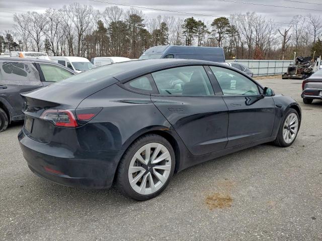 Tesla Model 3 Image 3