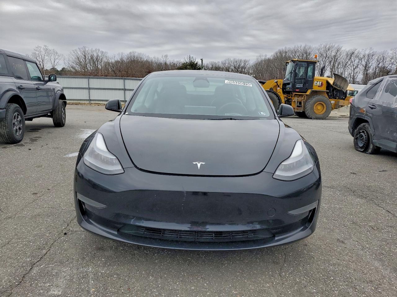 Tesla Model 3 Image 7