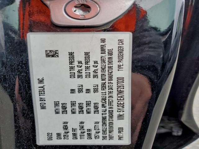 Tesla Model 3 Image 11