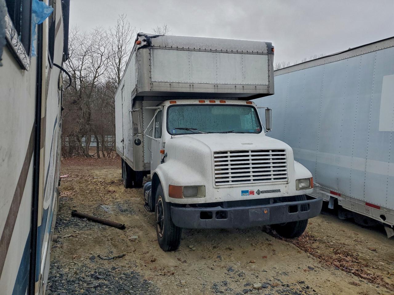 International 4000 Serie 4700 Image 1