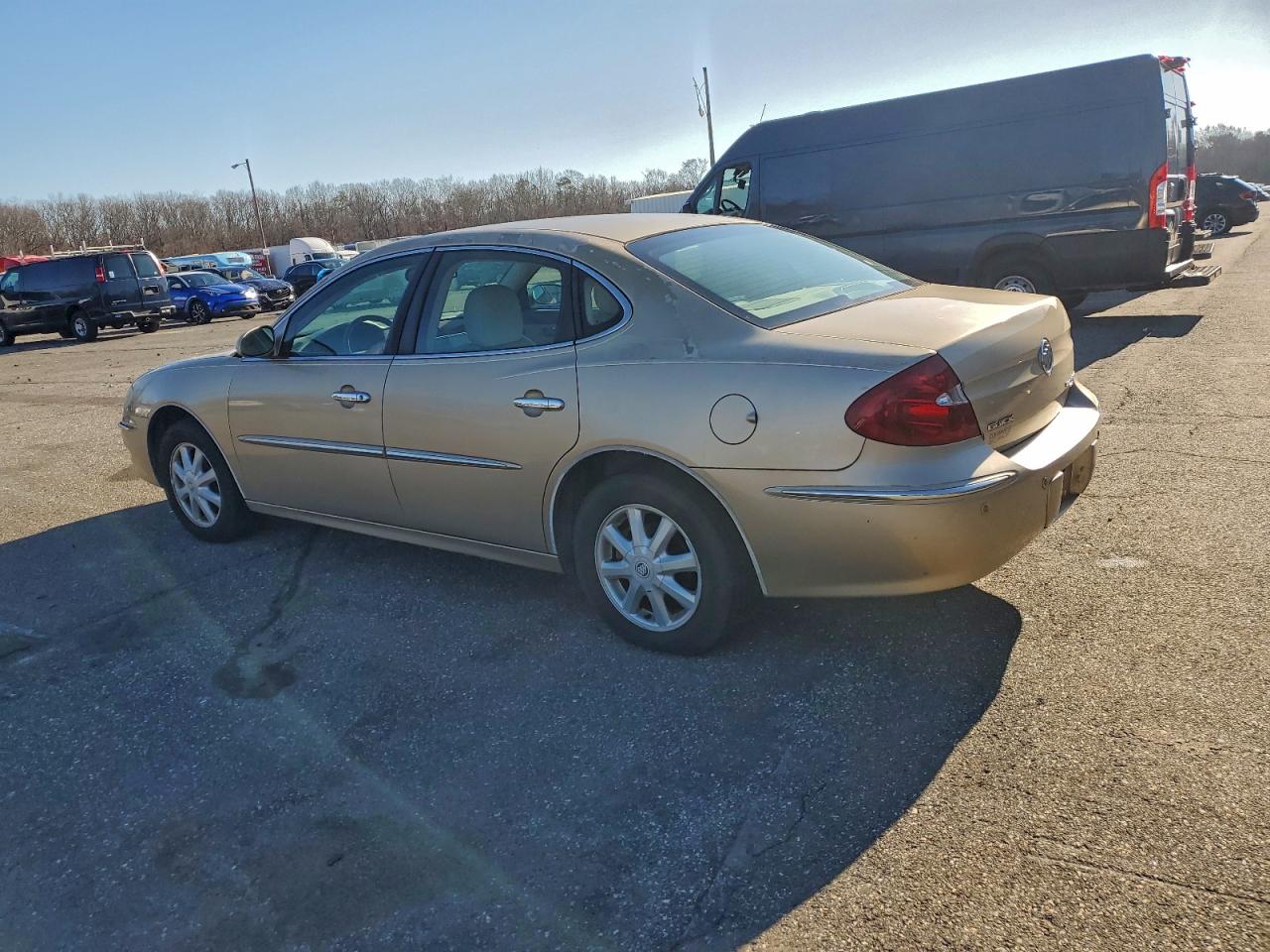 Buick LaCrosse Cxl Image 2
