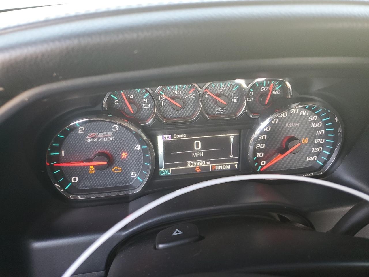 Chevrolet Silverado K2500 Heavy Duty Ltz Image 3