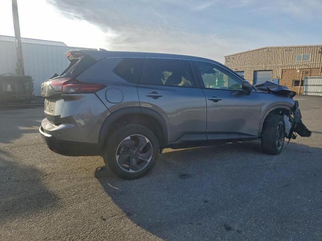 Nissan Rogue Sv Image 3