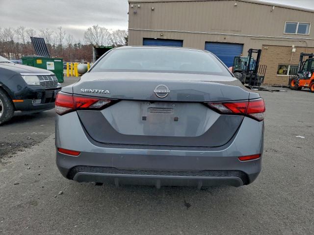 Nissan Sentra S Image 12