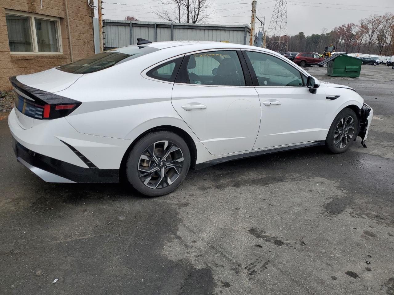 Hyundai SONATA Sel Image 4