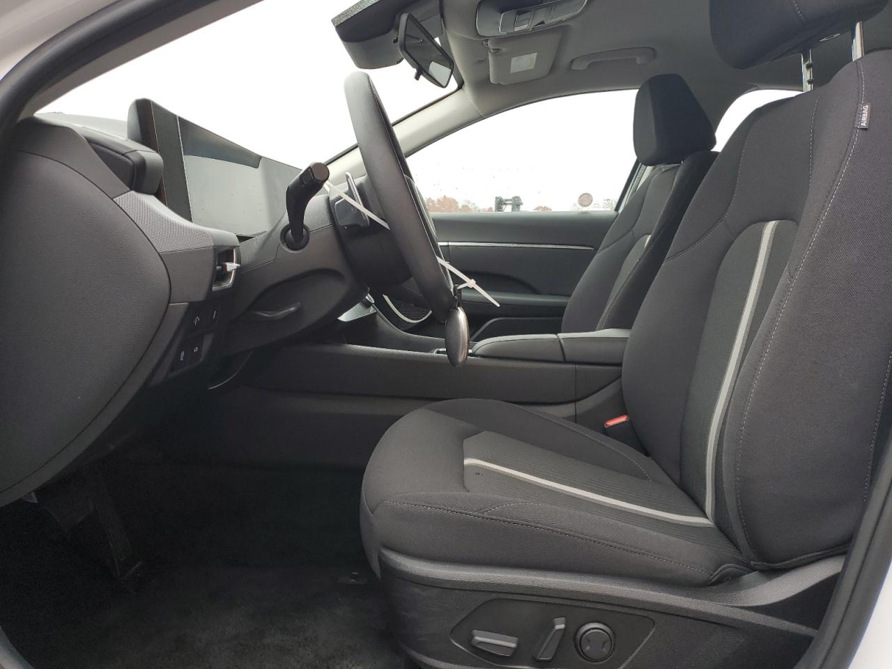 Hyundai SONATA Sel Image 13