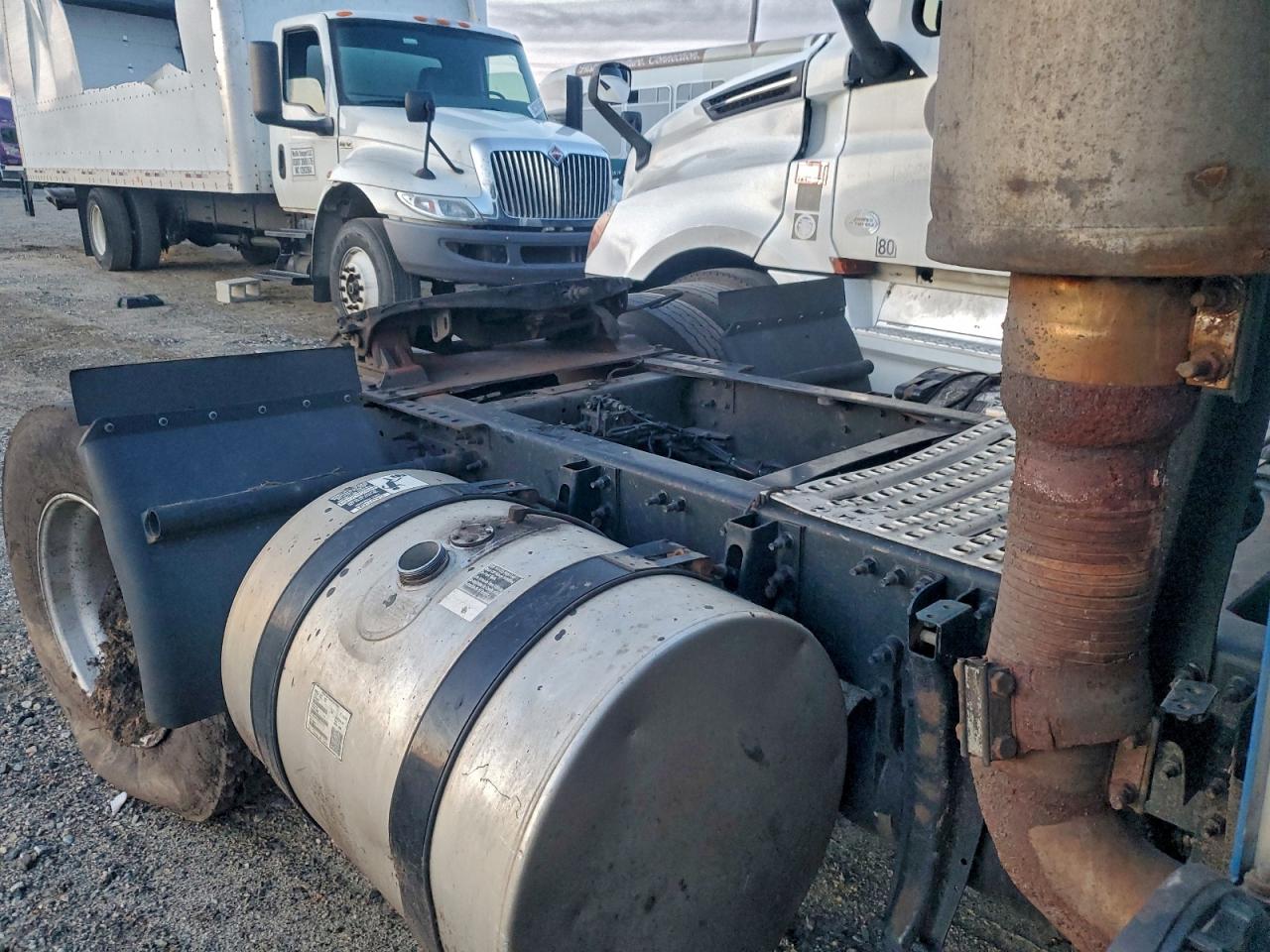 Volvo Vn Vnm Image 8