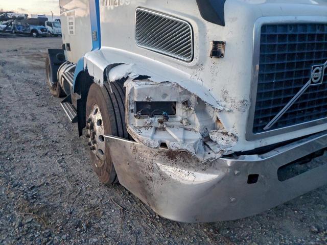 Volvo Vn Vnm Image 9