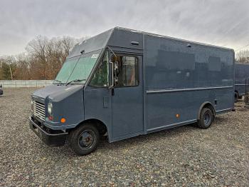  Salvage Ford E-450