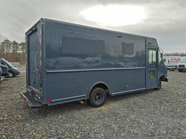 Ford E-450 E450 Super Duty Commercial Stripped Chassis Image 6