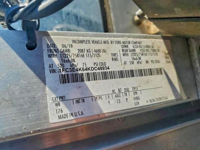 Ford E-450 E450 Super Duty Commercial Stripped Chassis Image 5