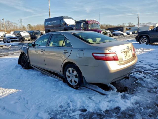 Toyota Camry Ce Image 4