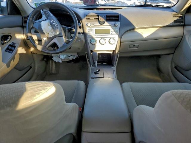 Toyota Camry Ce Image 5