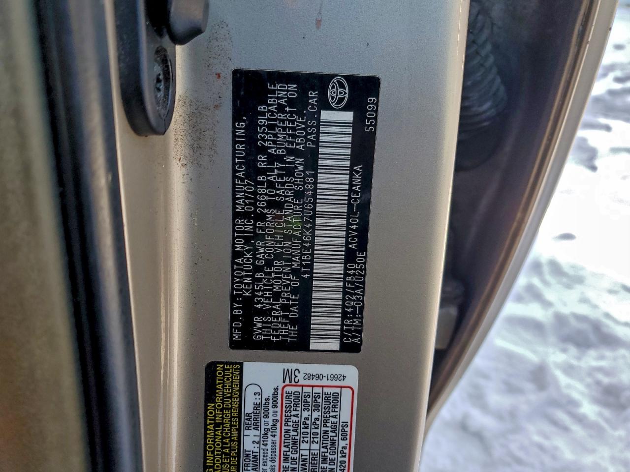 Toyota Camry Ce Image 12