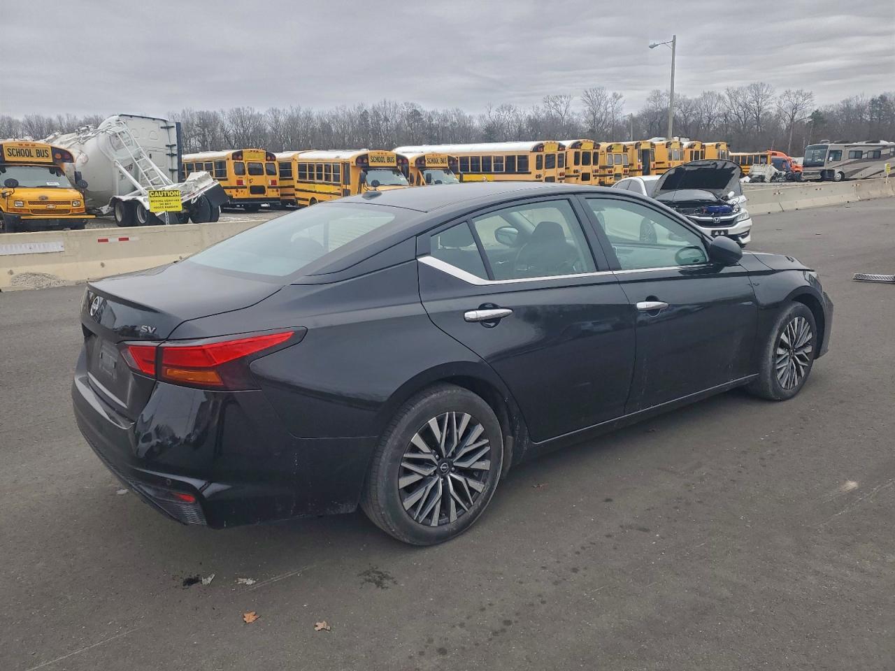 Nissan Altima Sv Image 13