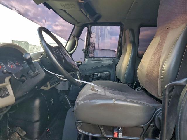 International 4300 4300 Image 7