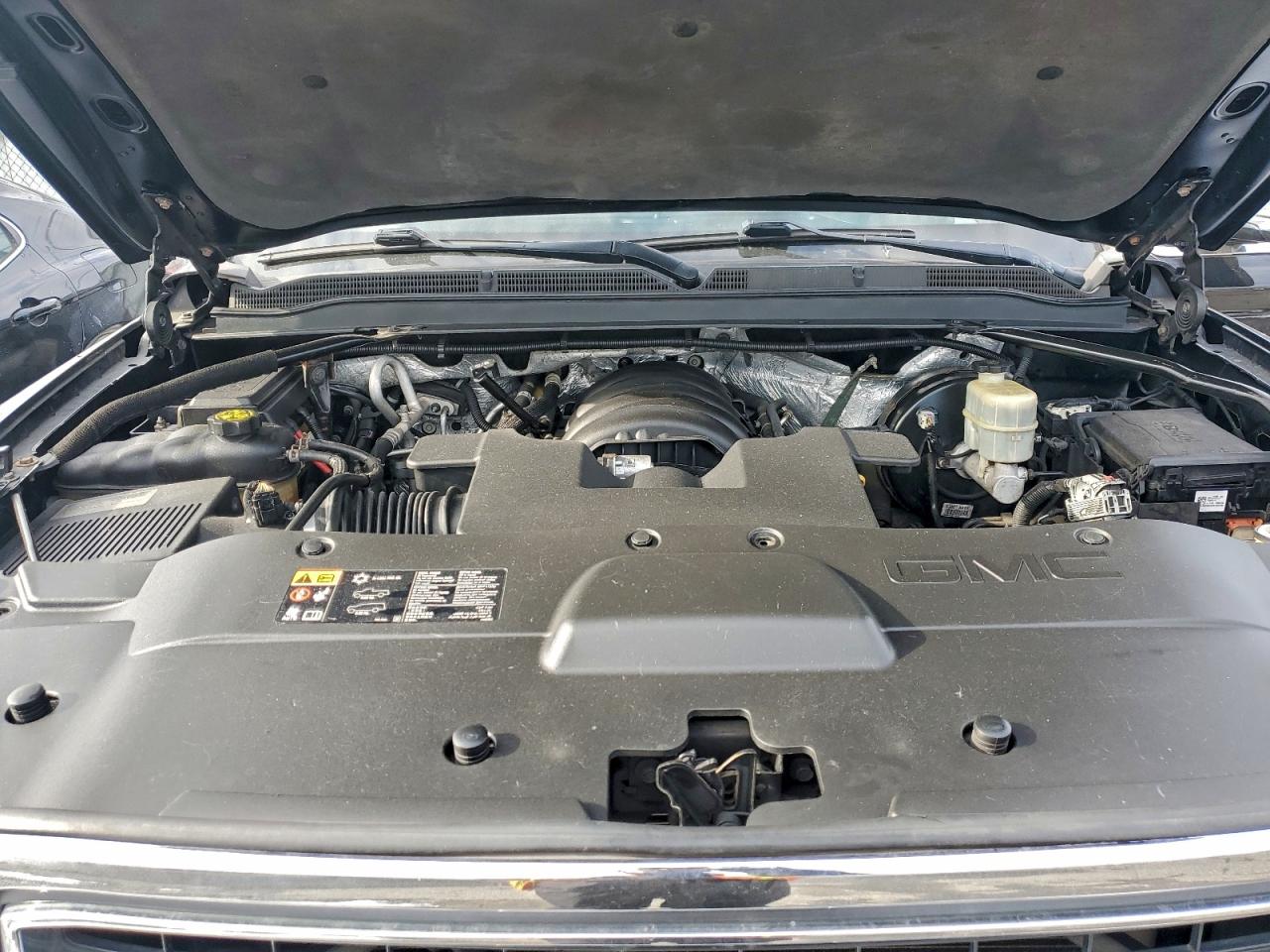 GMC Yukon K1500 Slt Image 12