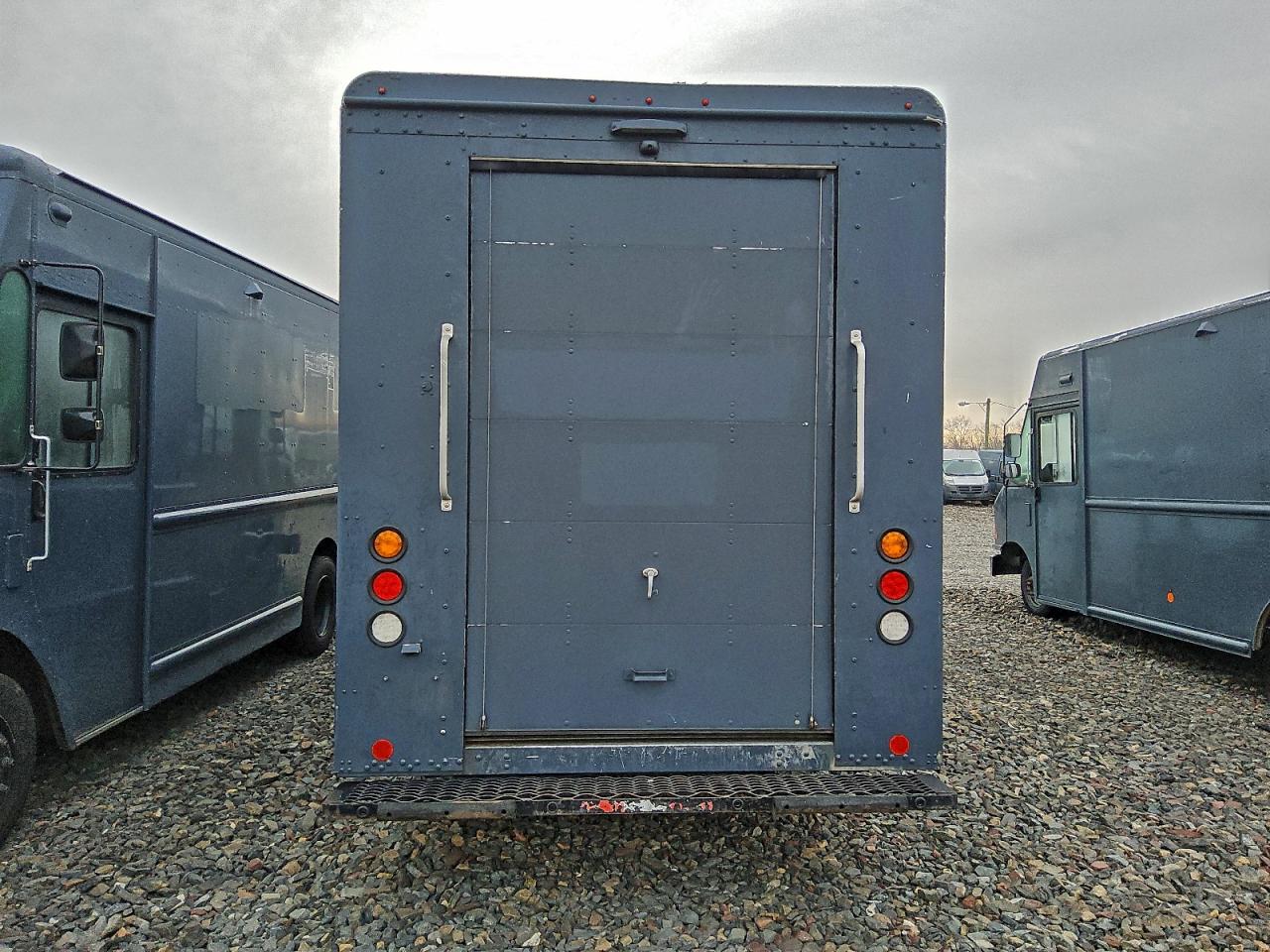 Freightliner Mt45 M Line Walk-in Van Image 10