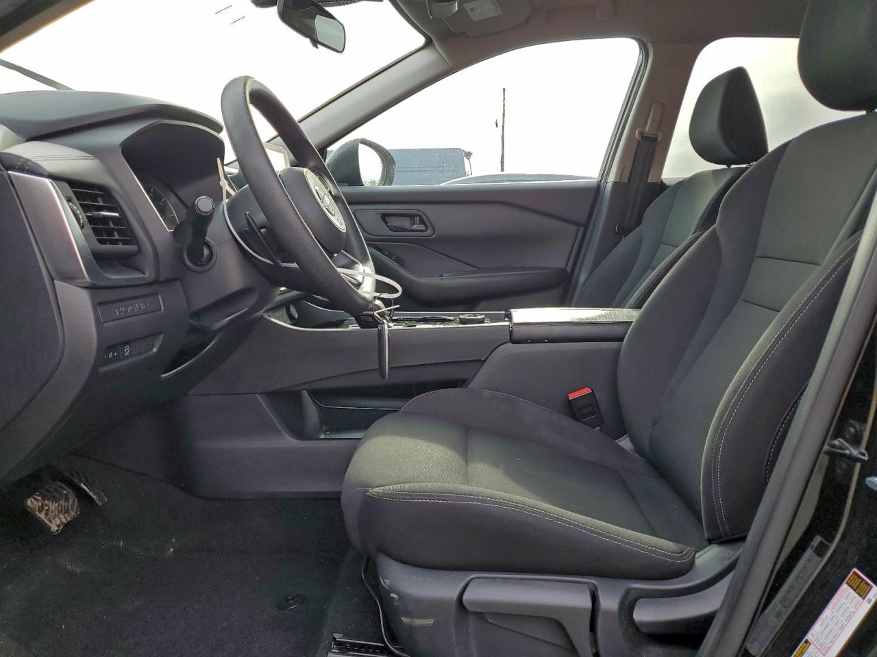 Nissan Rogue S Image 12