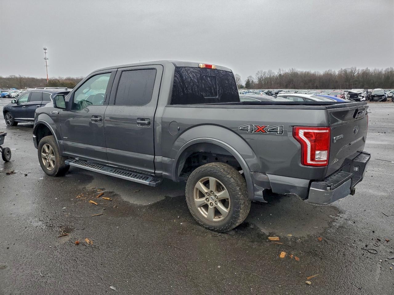 Ford F-150 Supercrew Image 11