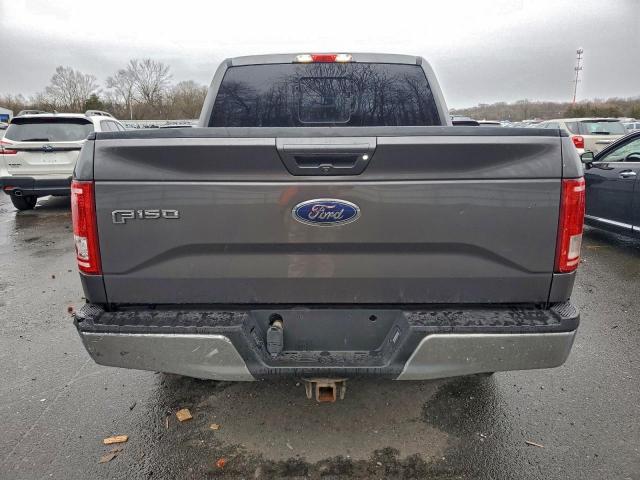 Ford F-150 Supercrew Image 3