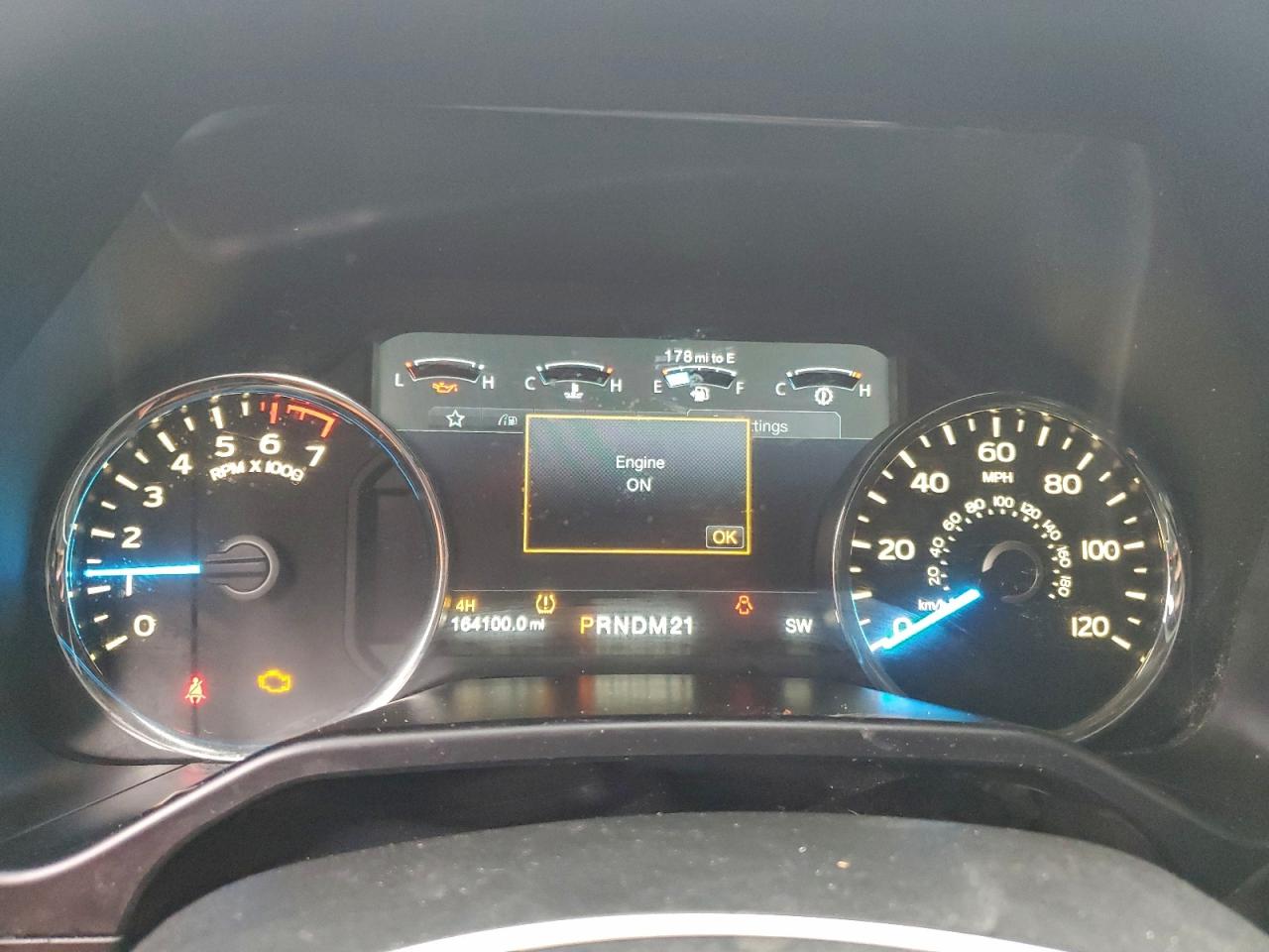 Ford F-150 Supercrew Image 6