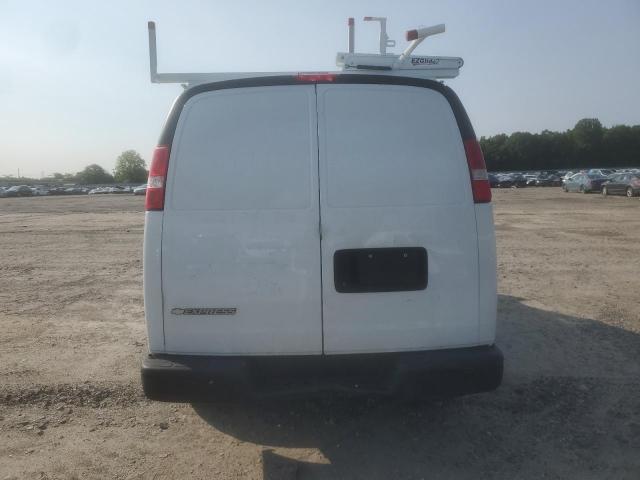 Chevrolet Express Image 6